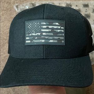 Branded bills Arctic camo rogue trucker hat